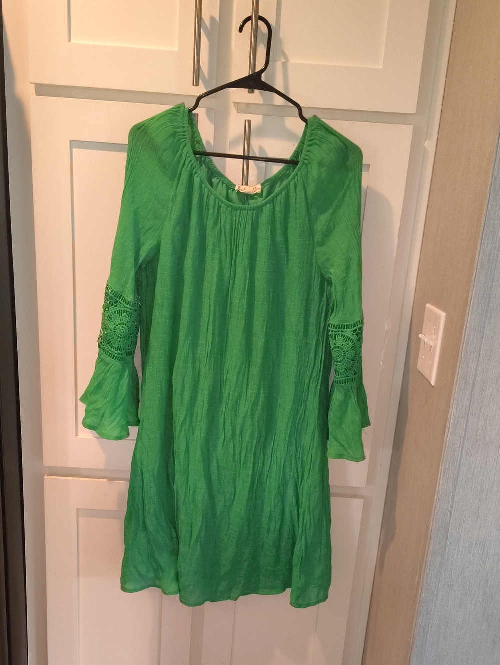 Bright Green Boho Long-Sleeve Crochet-Sleeve Dress